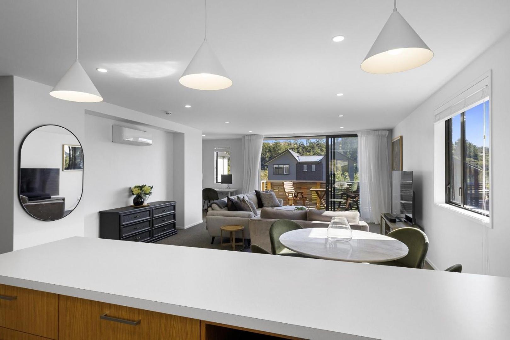 Whitby Townhouse Villa Porirua Eksteriør billede